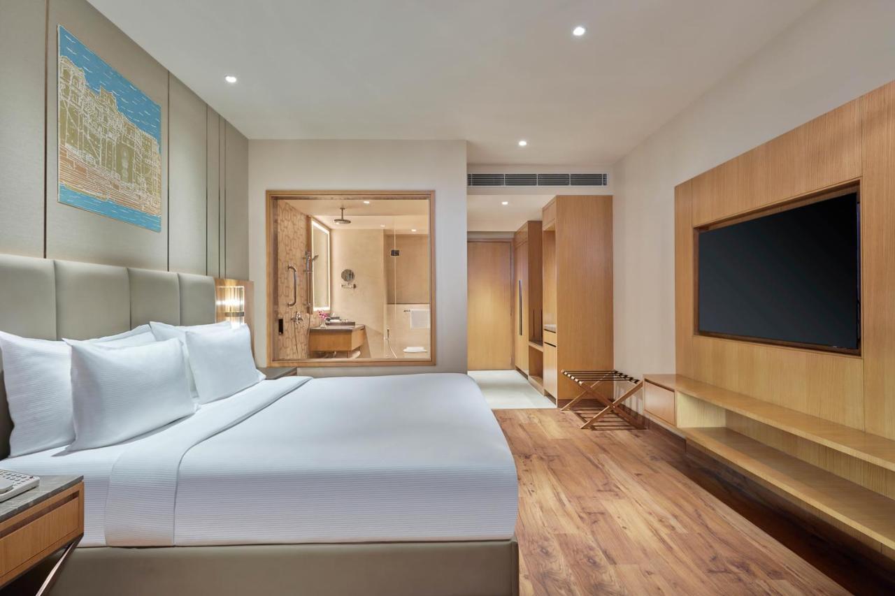 Doubletree By Hilton فاراناسي المظهر الخارجي الصورة