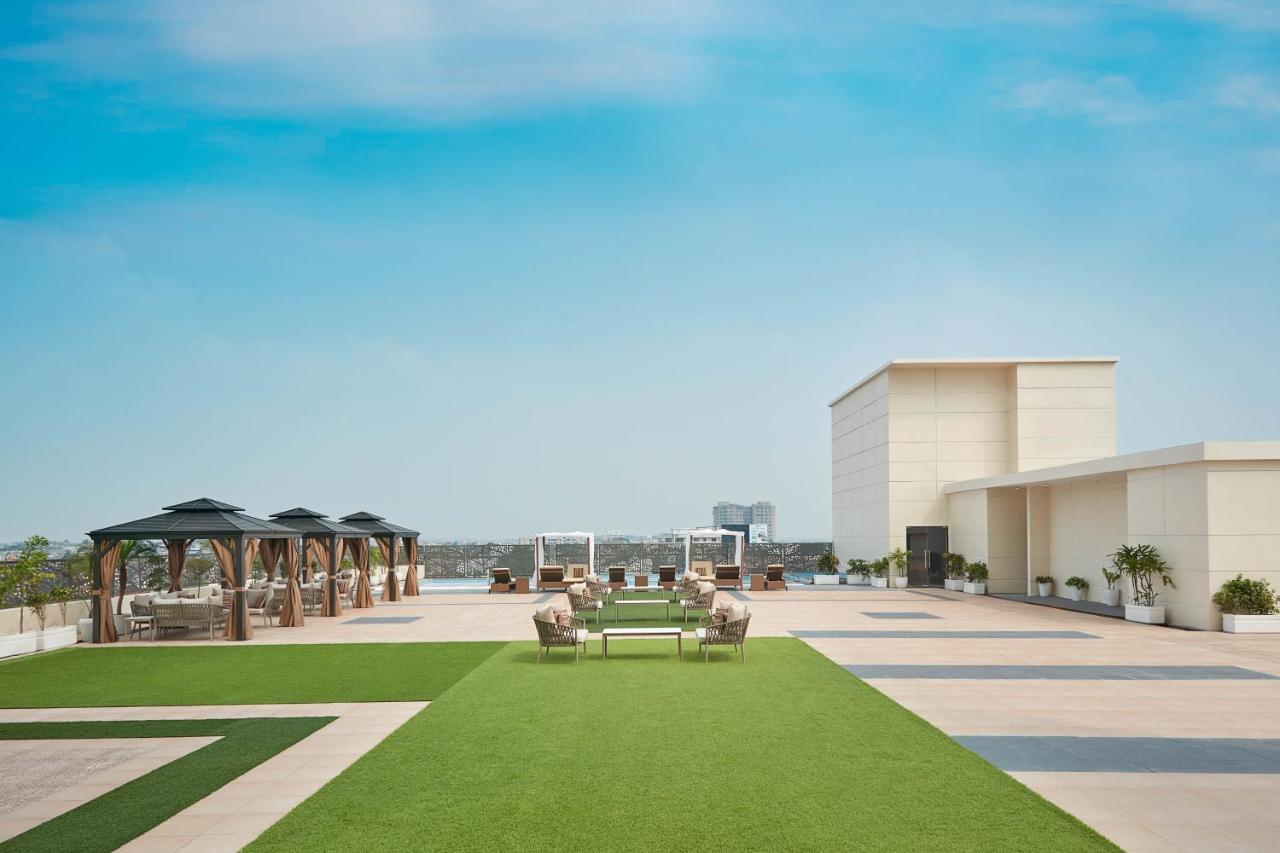 Doubletree By Hilton فاراناسي المظهر الخارجي الصورة