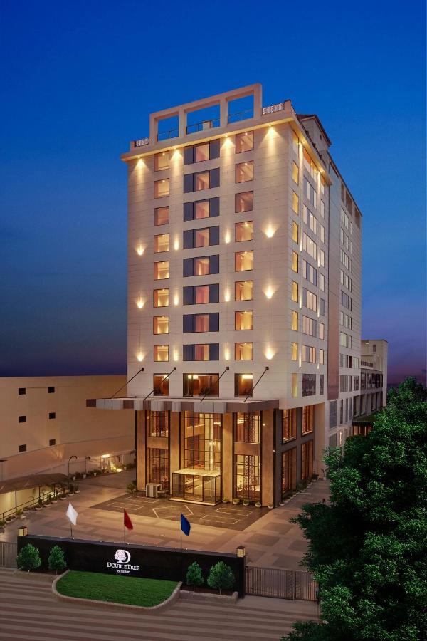 Doubletree By Hilton فاراناسي المظهر الخارجي الصورة